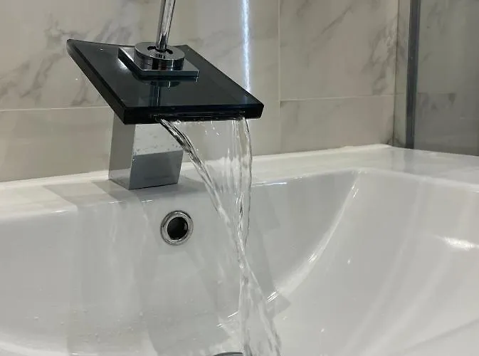 Cosy Sunrise Apartment *