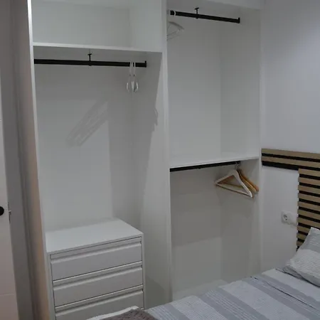 Cosy Sunrise Apartment *